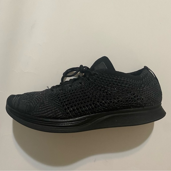 Nike Flyknit Racer Triple Black